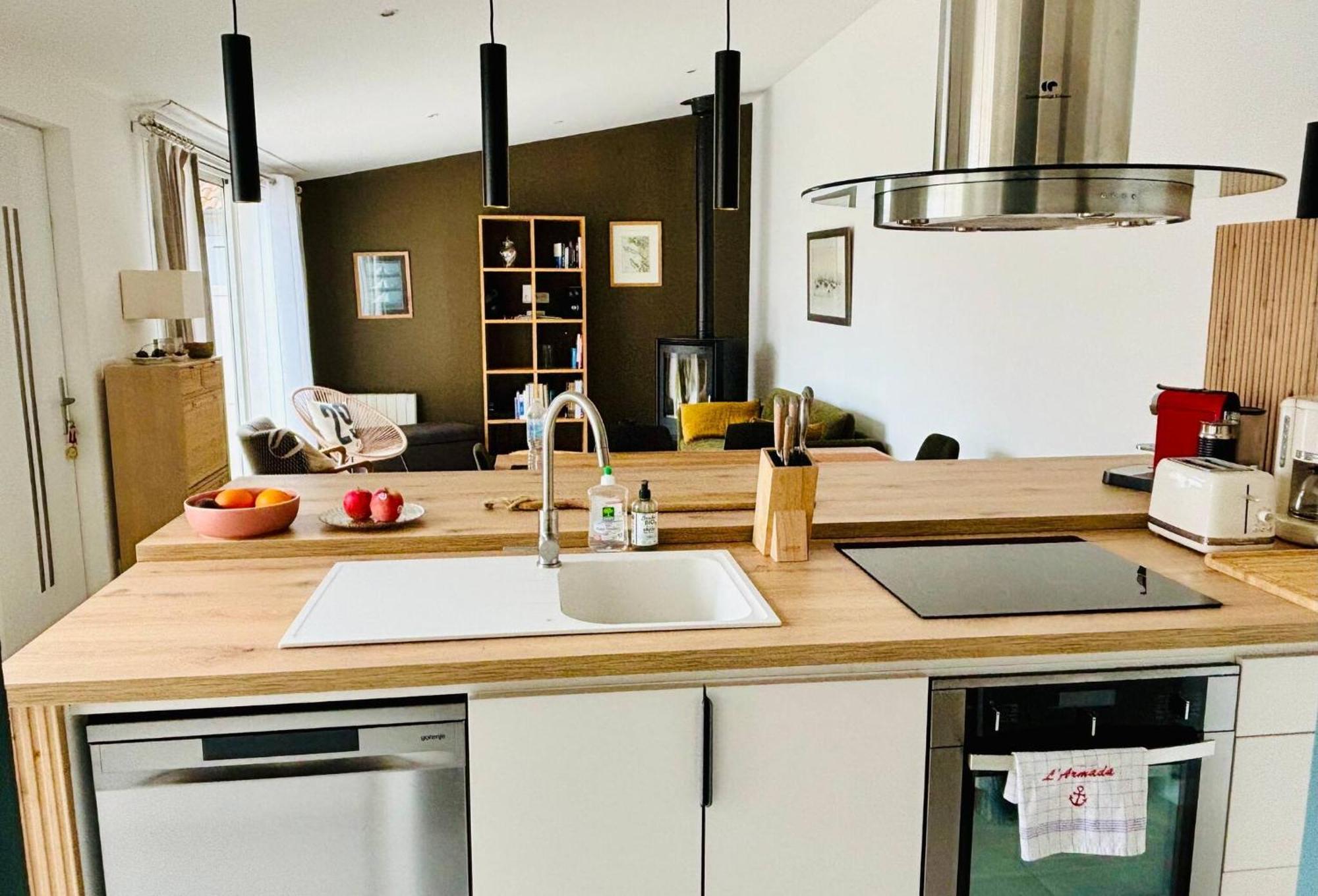 L Armada - Maison 3 Chambres - Terrasse Wifi La Rochelle  Kültér fotó