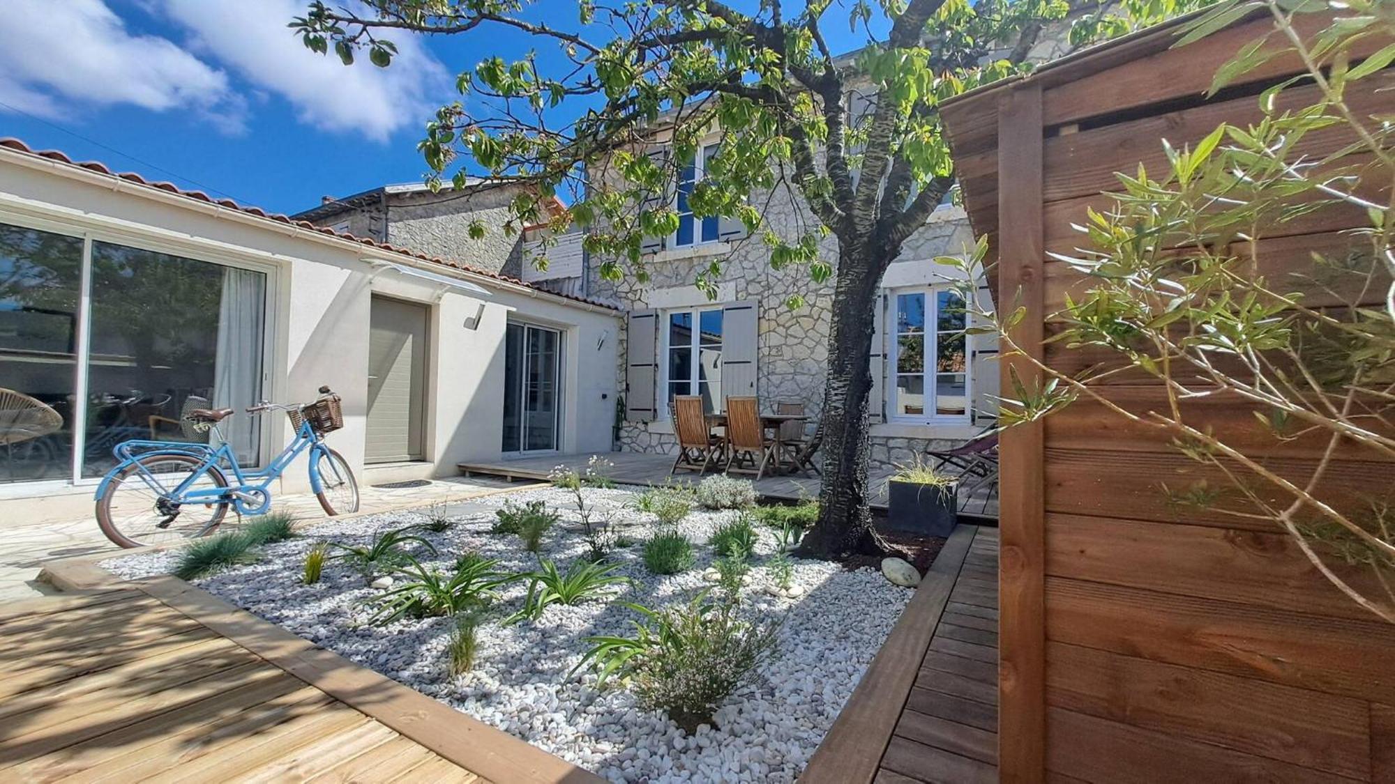 L Armada - Maison 3 Chambres - Terrasse Wifi La Rochelle  Kültér fotó